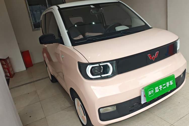 Used Wuling Hongguang MINIEV 2021 Macaron Premium Model – Lithium Iron Phosphate

