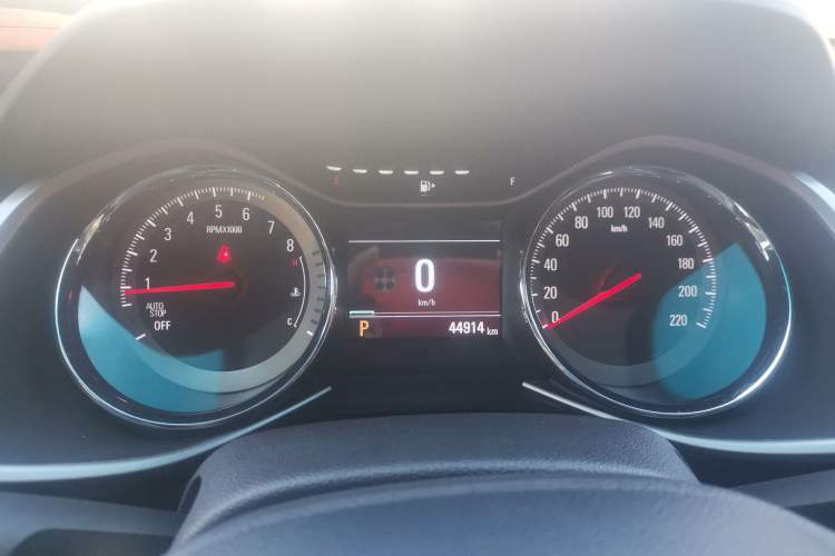 Used Chevrolet Orlando 2020 Light Hybrid Redline 530T Automatic Enjoyment Edition (5+2 Models)
