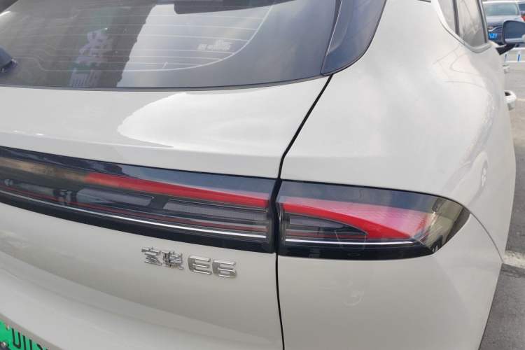 Used Baojun Baojun E6 
