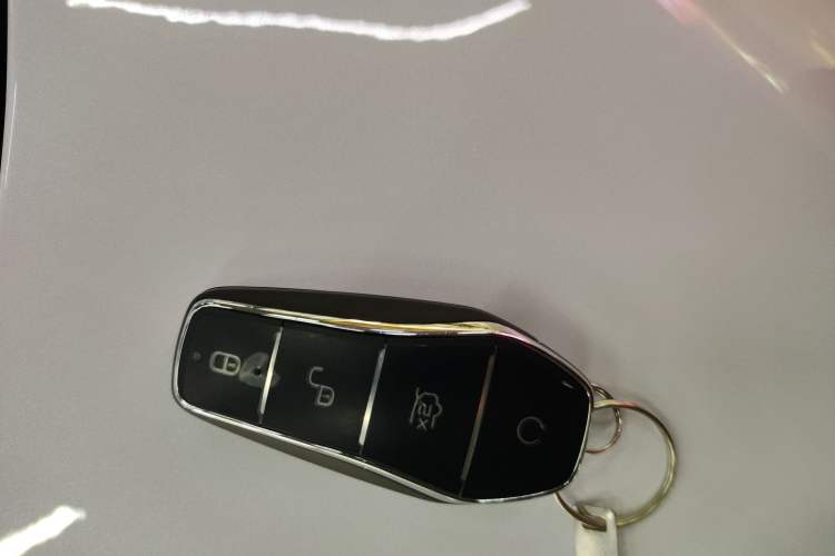 Used BYD Han 2023 EV Champion Edition 506KM Front-Wheel-Drive Premium Model
