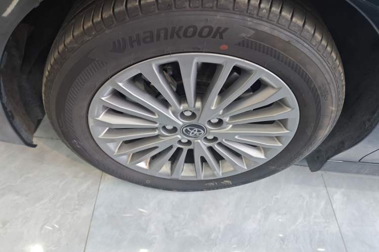 Used Toyota Camry 2024 2.0G Prestige Edition
