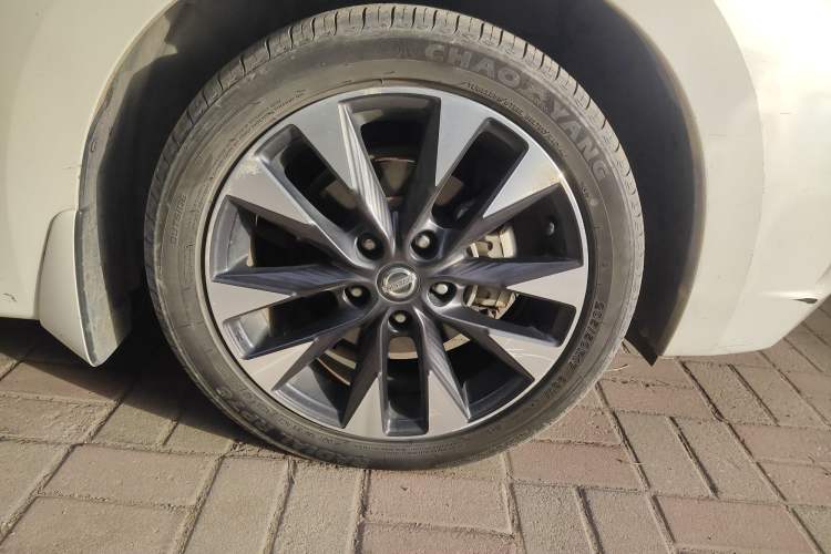 Used Nissan Lannia 2016 1.6L CVT Smart Cool Edition
