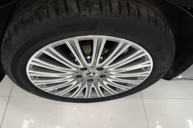 Used Mercedes-Benz E-Class 2023 E 300 L Luxury Model
