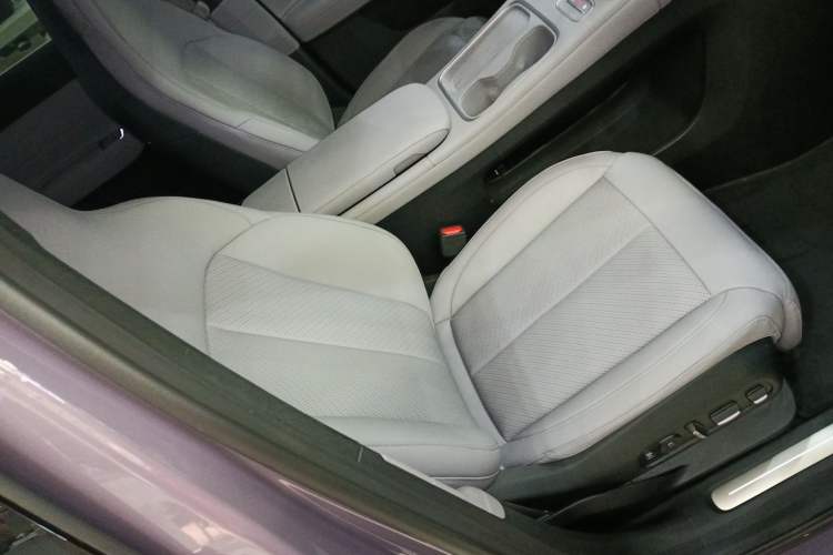 Used Nio EC6 2024 75 kWh