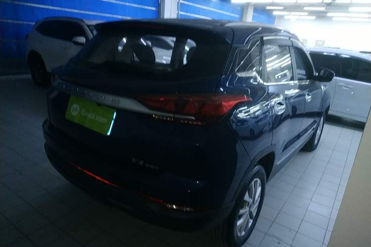 Used BAIC Beijing X3 2019 1.5T Manual Glory Edition
