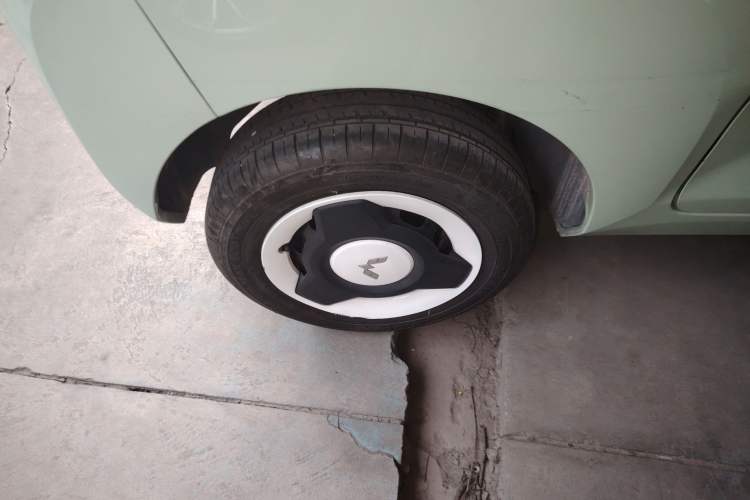 Used Wuling Hongguang MINIEV 2021 Macaron Fashion Model Lithium Iron Phosphate