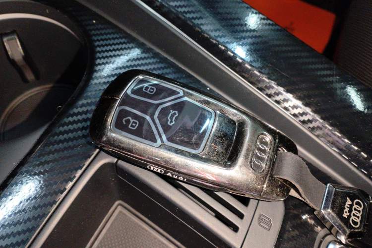 Used Audi A4L 2024 40 TFSI Fashion Dynamic Model