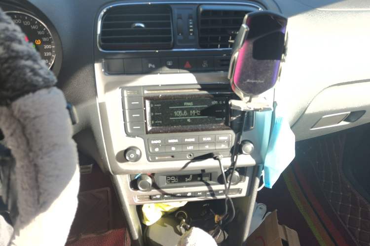 Used Volkswagen Polo 2014 1.6L Cross Polo Automatic