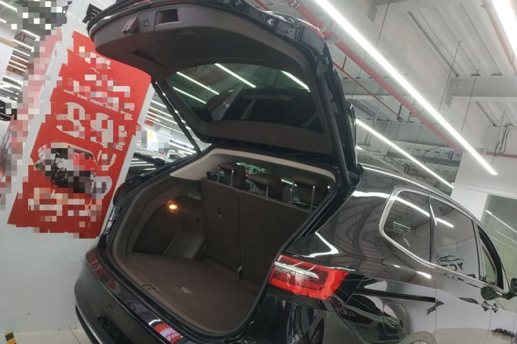 Used Volkswagen Viloran 2024 330TSI Luxury Edition
