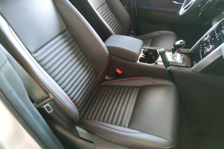 Used Land Rover Discovery Sport 2023 249 PS R-Dynamic S Performance Edition