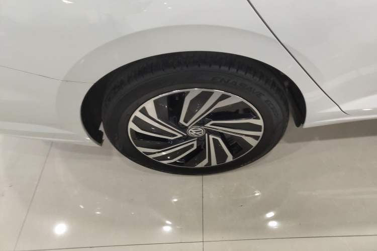 Used Volkswagen Sagitar 2021 200TSI DSG Excellence Edition
