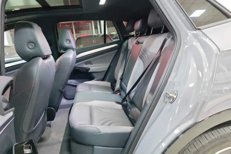 Used Volkswagen ID.4 CROZZ 2022 High-Performance PRIME Edition
