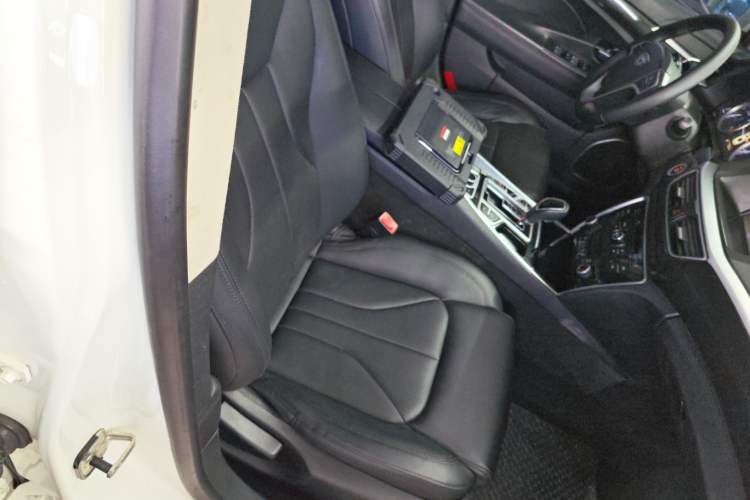 Used Geely Auto Emgrand GT 2015 1.8T Comfort Model
