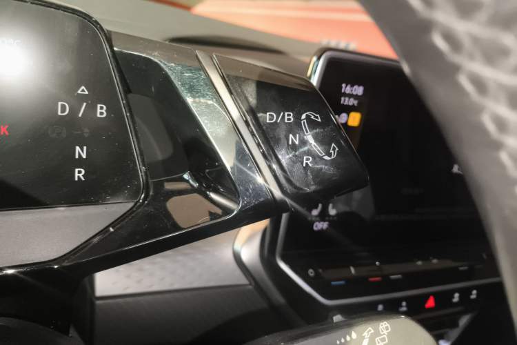 Used Volkswagen ID.6 X 2023 Ultra-Intelligent Long-Range Version