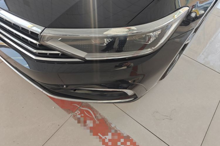 Used Volkswagen Magotan 2023 2 Million Units Limited Edition 330TSI DSG Leading Version
