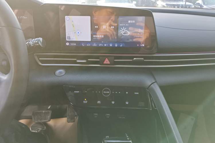 Used Hyundai Elantra 2021 1.5L CVT LUX Prestige Edition
