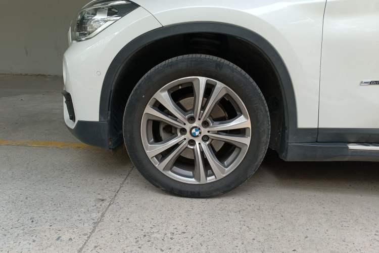 Used BMW X1 2016 sDrive18Li Luxury Model
