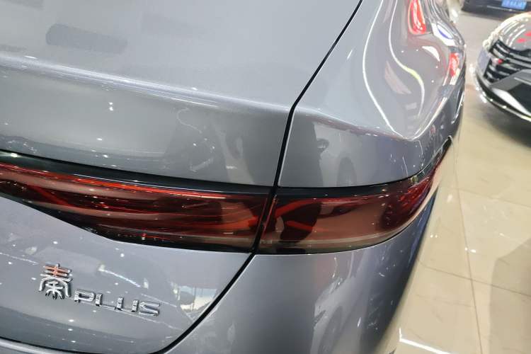 Used BYD Qin PLUS 2025 DM-i Smart Drive 55KM Leading Model