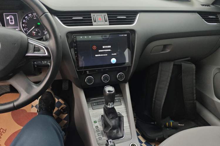 Used Skoda Octavia 2015 1.6L Automatic Yijun Edition
