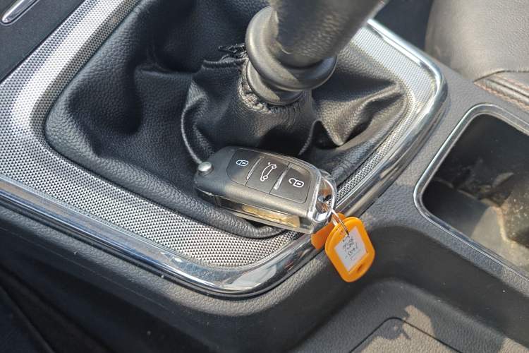 Used Baojun 560 2016 1.8L Manual Elite Version
