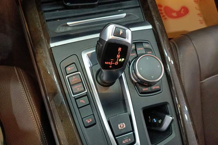 Used BMW X5 2015 xDrive28i
