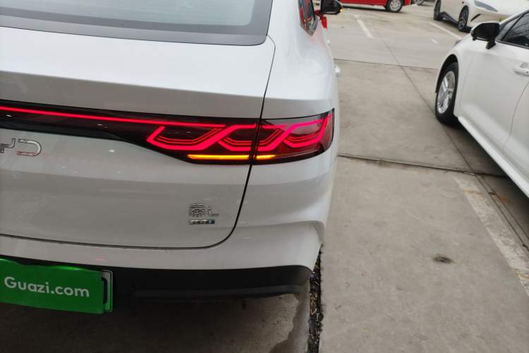 Used BYD Qin L 2025 DM-i Smart Drive 120KM Superior Model
