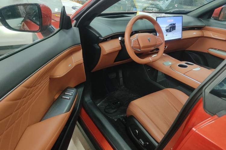 Used  S07 2024 215Max Qiankun Intelligent Driving ADS SE Range-Extended Version
