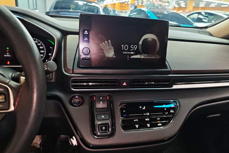 Used Honda Odyssey 2022 2.0L eHEV Sharp Smart Edition
