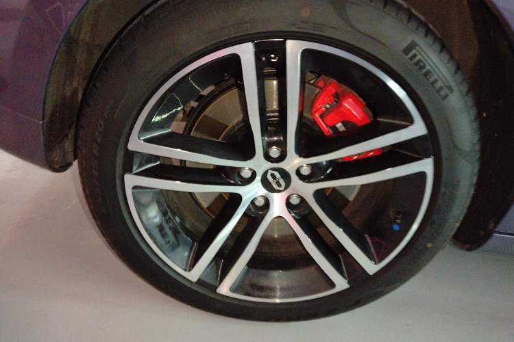 Used Hima AITO M5 2025 Extended-Range Ultra All-Wheel-Drive Version