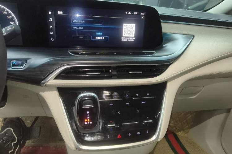 Used Buick GL8 2020 ES Land Cruiser 653T Comfort Edition
