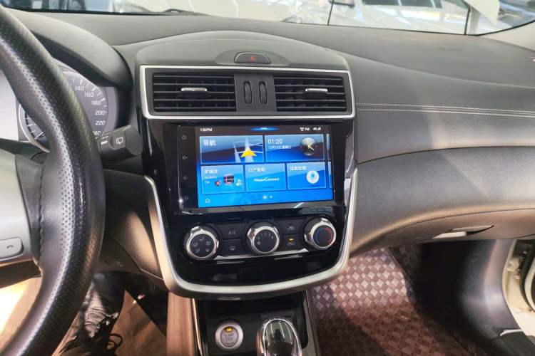 Used Nissan Tiida 2019 1.6L CVT Smart Drive Version China VI Standard
