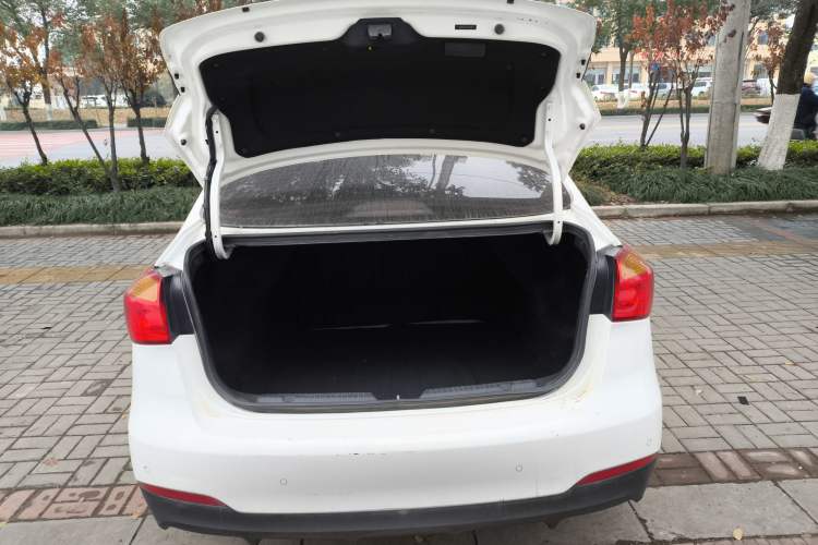 Used Kia K3 2015 1.6L Automatic GL
