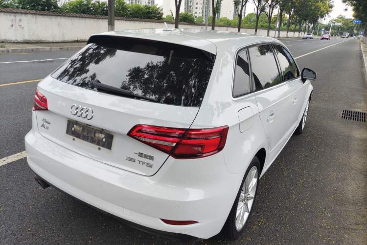 Used Audi A3 2018 30th Anniversary Edition Sportback 35 TFSI Ambition Model
