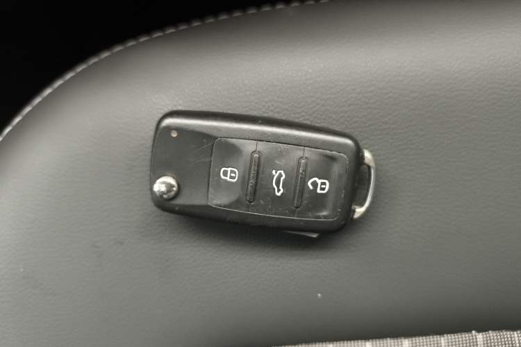 Used Volkswagen Santana 2018 1.5L Manual Comfort Edition