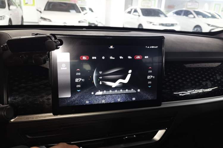 Used BYD Qin PLUS 2021 EV 420KM Commuter Edition
