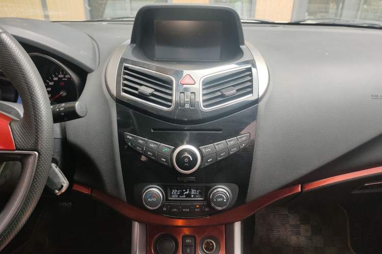 Used Haima S5 2015 1.5T Manual Luxury Sport Edition
