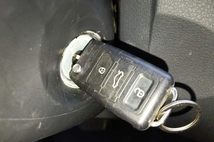 Used Yema T70 2015 Revised 1.8T CVT Elegant Version
