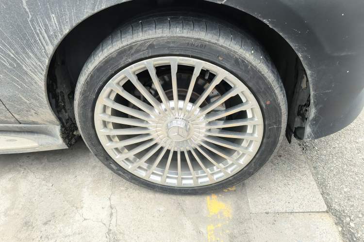 Used Mercedes-Benz M-Class 2014 ML 400 4MATIC Dynamic Model