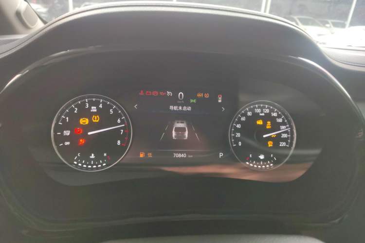 Used Buick GL8 2021 Land Cruiser Executive Class 652T Luxury Model
