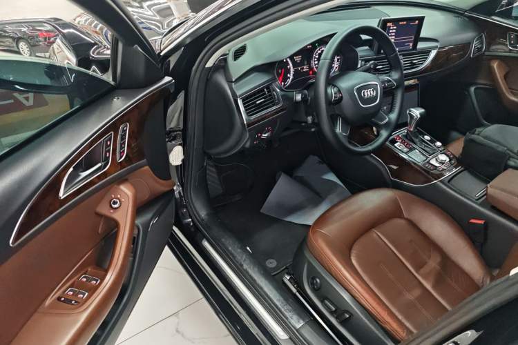 Used Audi A6L 2014 30 FSI Comfort Model
