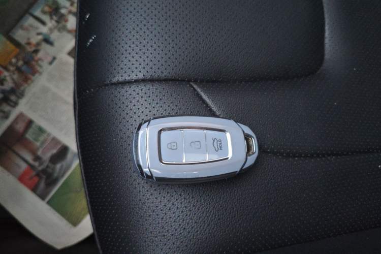 Used Hyundai Elantra 2021 1.5L CVT GLX Elite Edition
