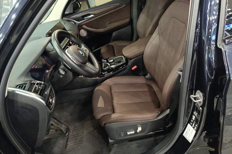 Used BMW X3 2023 xDrive30i Leading Model M Night Edition Package
