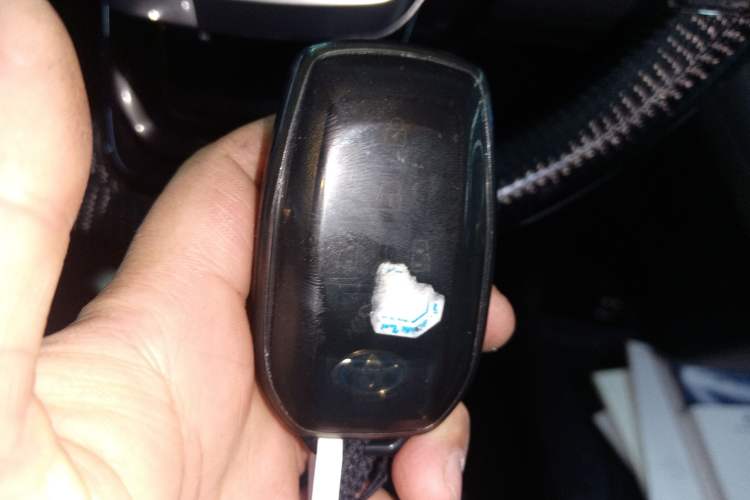 Used Toyota Granvia 2023 2.5L Hybrid Flagship VIP Edition
