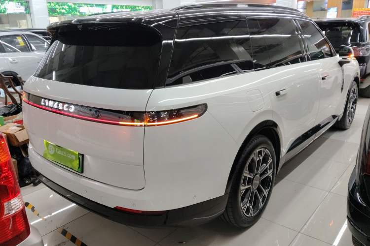 Used Lynk & Co 900 2025 2.0T Ultra
