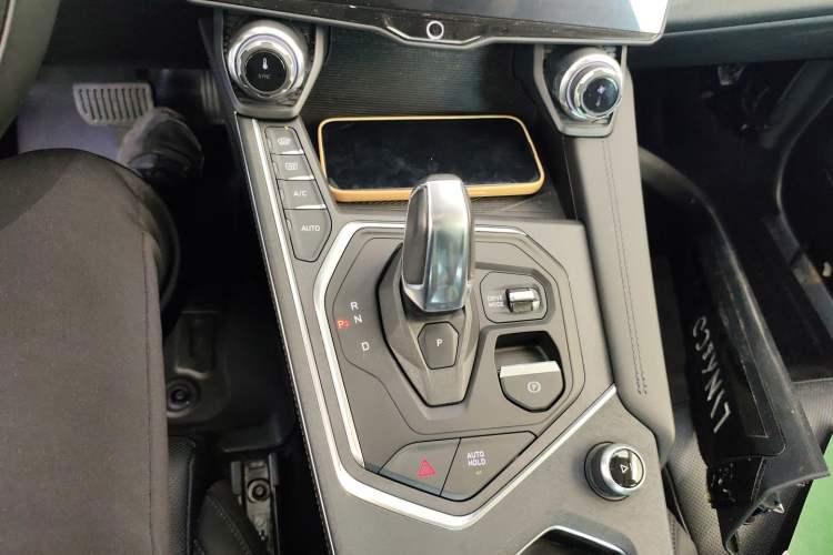 Used Lynk & Co 01 2021 2.0TD Two-Wheel-Drive Pro Trim
