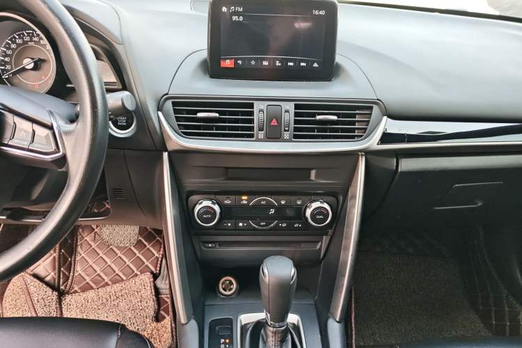 Used Mazda CX-4 2018 2.0L Automatic Two-Wheel Drive Blue Sky Exploration Version China V Standard