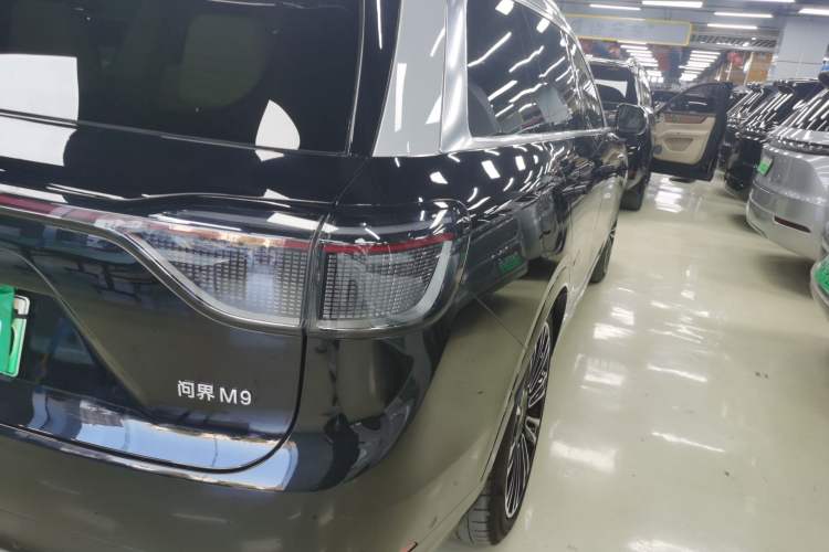 Used Hima AITO M9 2024 Range-Extended Ultra Version 42 kWh 6-Seater Model
