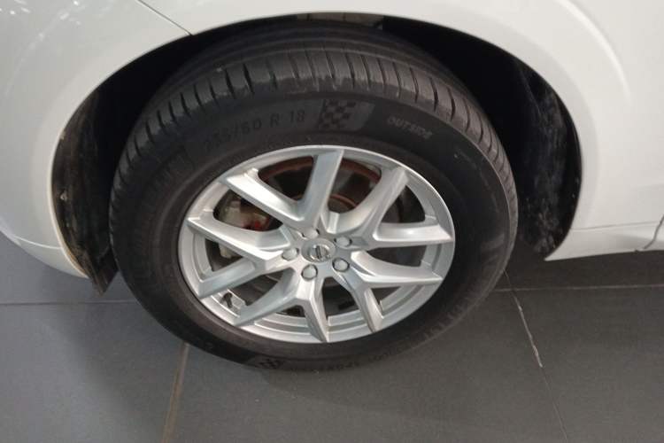 Used Volvo XC60 2019 T5 4x4 Smart Edition China VI Standard
