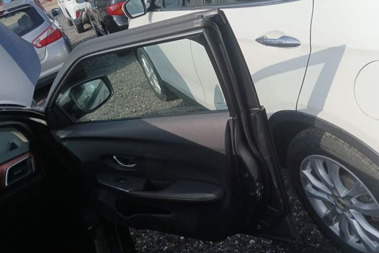 Used Nissan Lannia 2016 1.6L CVT Smart Cool Edition