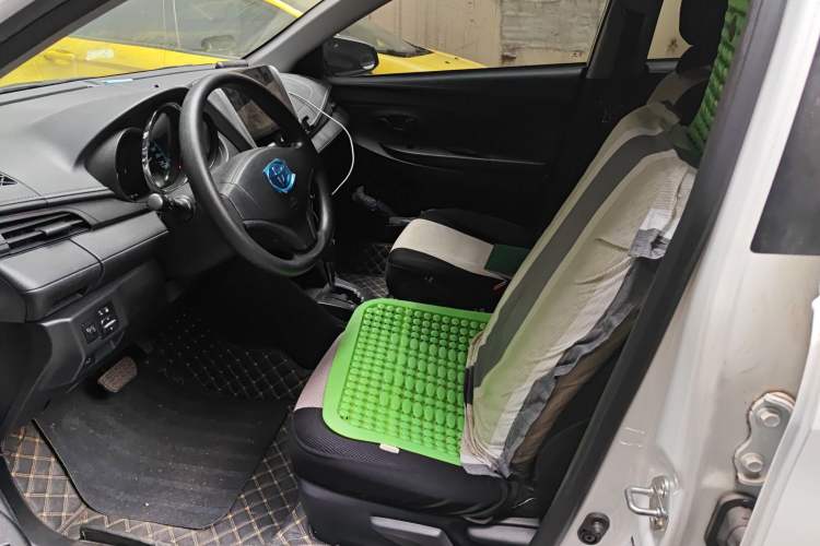 Used Toyota YARiS L Zhi Xuan 2016 Revised 1.5E CVT Charming Edition